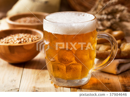 cold mug of beer 37984646
