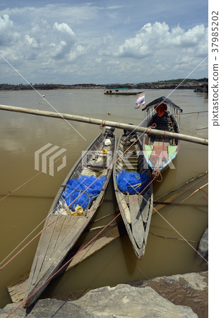 ASIA THAILAND ISAN AMNAT CHAROEN 37985202