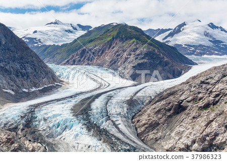 Salmon glacier 37986323