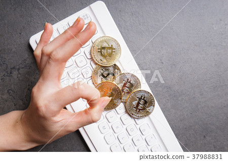 虛擬貨幣和比特幣圖像 虛擬貨幣和比特幣圖像 37988831