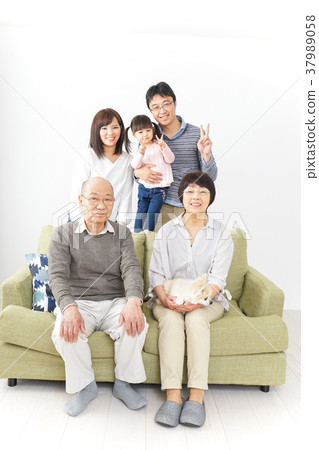 三代家庭組照片圖像 37989058