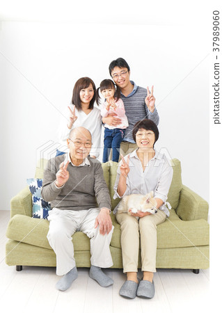 三代家庭組照片圖像 37989060