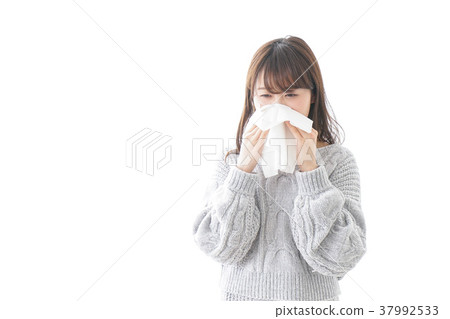 女人吹鼻子鼻子過敏過敏冷圖像 女人吹鼻子鼻子過敏過敏冷圖像 37992533