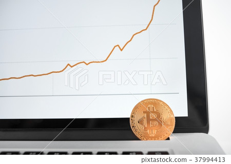 Golden bitcoin as main cryptocurrencies placed on Golden bitcoin as main cryptocurrencies placed on 37994413