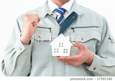 Real estate image 37995380