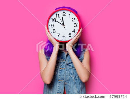 Girl in red with heart shape box for Valentine 37995734