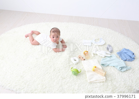 嬰兒和嬰兒用品 37996171