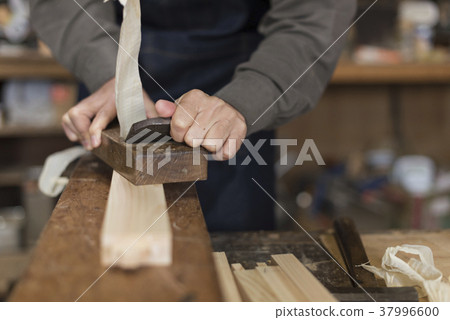 Furniture craftsman 37996600