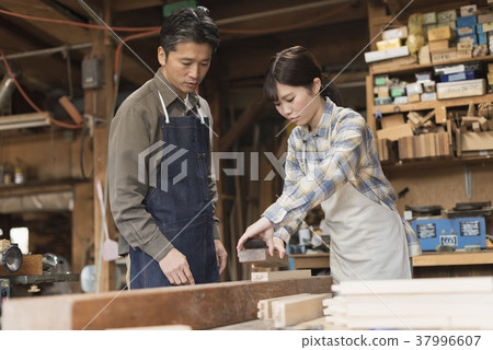 Furniture craftsman Master and brother workshop 37996607