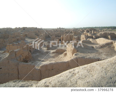 Turfan Chiahe Fortress (Xinjiang Uygur Autonomous Region, China) Turfan Chiahe Fortress (Xinjiang Uygur Autonomous Region, China) 37998278