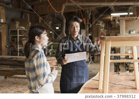 Furniture craftsman Master and brother image workshop 37998312