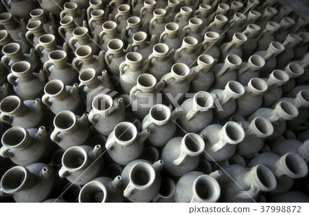AFRICA EGYPT CAIRO PEOPLE WORKER POTTERY AFRICA EGYPT CAIRO PEOPLE WORKER POTTERY 37998872