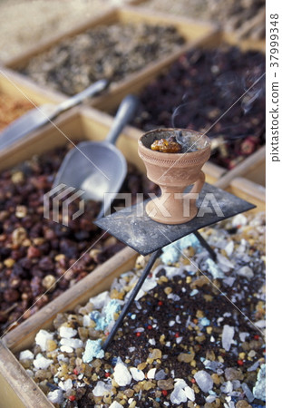 ARABIA EMIRATES DUBAI ARABIA EMIRATES DUBAI 37999348