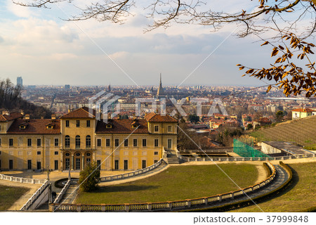 Turin cityscape, Torino, Italy 37999848