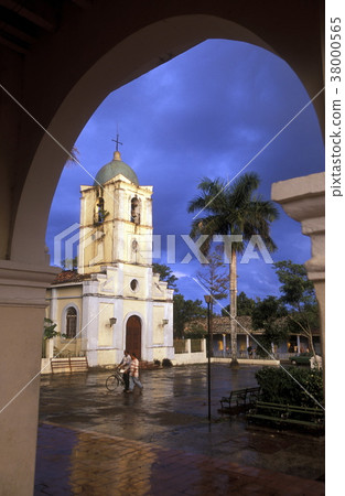 AMERICA CUBA VINALES 38000565