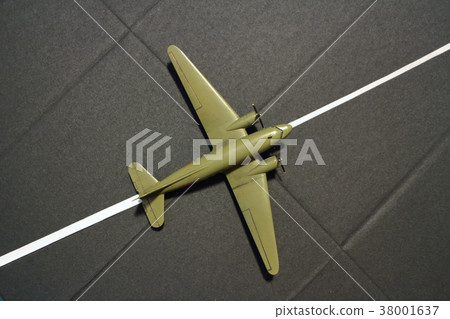 runway military transport aircraft from above 38001637