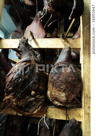 EUROPE BALKAN MONTENEGRO NJEGUSI HAM 38003647