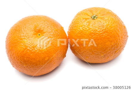Fresh clementine isolated on white Fresh clementine isolated on white 38005126
