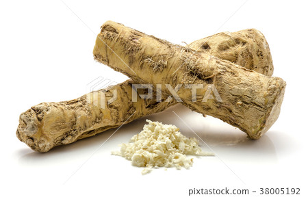 Fresh horseradish isolated on white 38005192