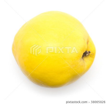 Fresh raw quince isolated on white Fresh raw quince isolated on white 38005826