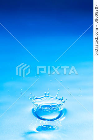 水滴和漣漪 水滴和漣漪 38008287