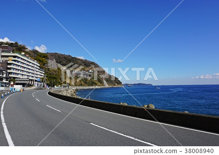 View from Atami beach line 38008940