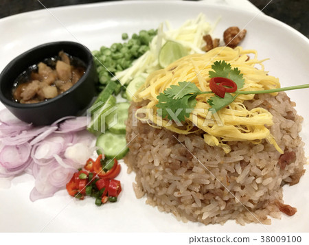 Fried rice with Shrimp paste Fried rice with Shrimp paste 38009100