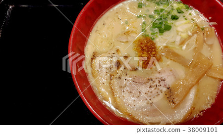 Miso Chashu Ramen Miso Chashu Ramen 38009101