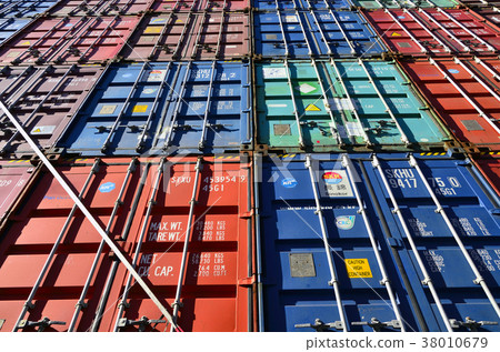 Container wall 38010679