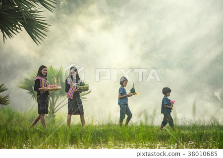 Fashion portrait of young beautiful girl in forest 38010685