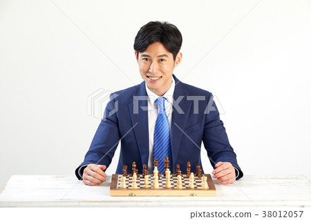 20年輕的商業象棋,象棋,遊戲,賭博 20年輕的商業象棋,象棋,遊戲,賭博 38012057