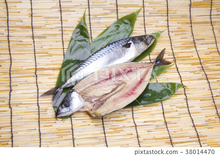 Salted mackerel Salted mackerel 38014470