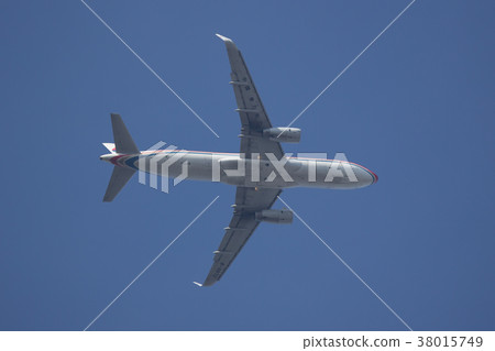 Airbus A320-200 of China Eastern Airline. Airbus A320-200 of China Eastern Airline. 38015749