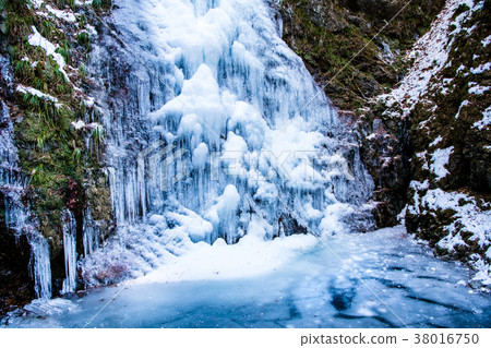 Takizawa Falls, Tokyo Takizawa Falls, Tokyo 38016750