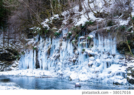 Ice columns of Saitama Chichibu thirty 38017016