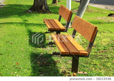 Park bench Park bench 38019596
