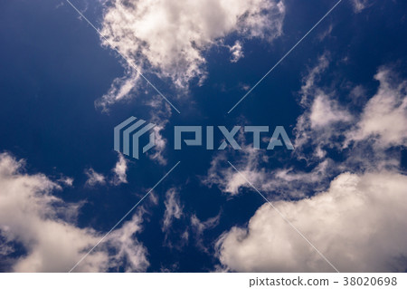 天空和雲彩 天空和雲彩 38020698