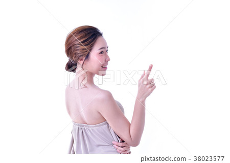 The concept of healthy beautiful woman. Beautiful women keep hea 38023577