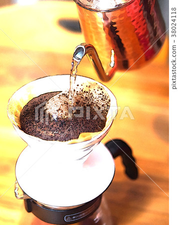 手沖咖啡 38024118