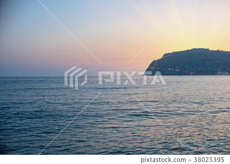 Alanya in the evening 38025395