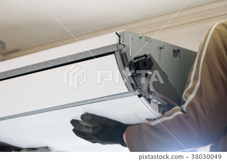 Air conditioning installation Air conditioning installation 38030049