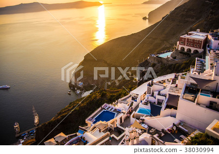 Santorini sunset 38030994