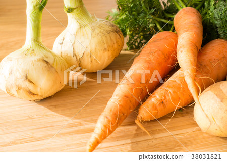 胡蘿蔔和土豆 胡蘿蔔和土豆 38031821