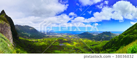 Panorama from the Nuuanu Paris Observatory in Hawaii Panorama from the Nuuanu Paris Observatory in Hawaii 38036832