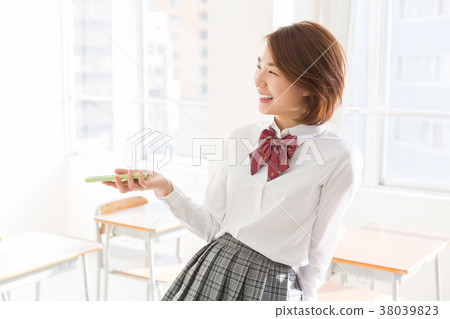 微笑學生智能手機 微笑學生智能手機 38039823