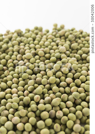 Soaked beans 38042006