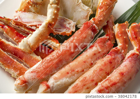 Fresh boiled crab 38042178