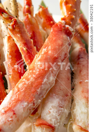 Fresh boiled crab 38042191