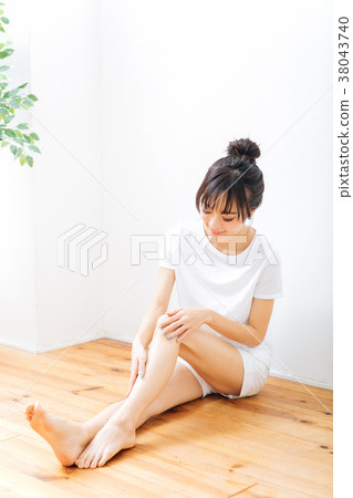 腿部皮膚護理圖像 腿部皮膚護理圖像 38043740