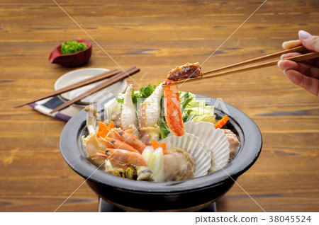 Seafood hot pot Seafood hot pot 38045524